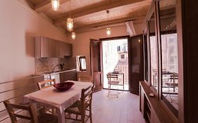 Aura Ortigia Apartments